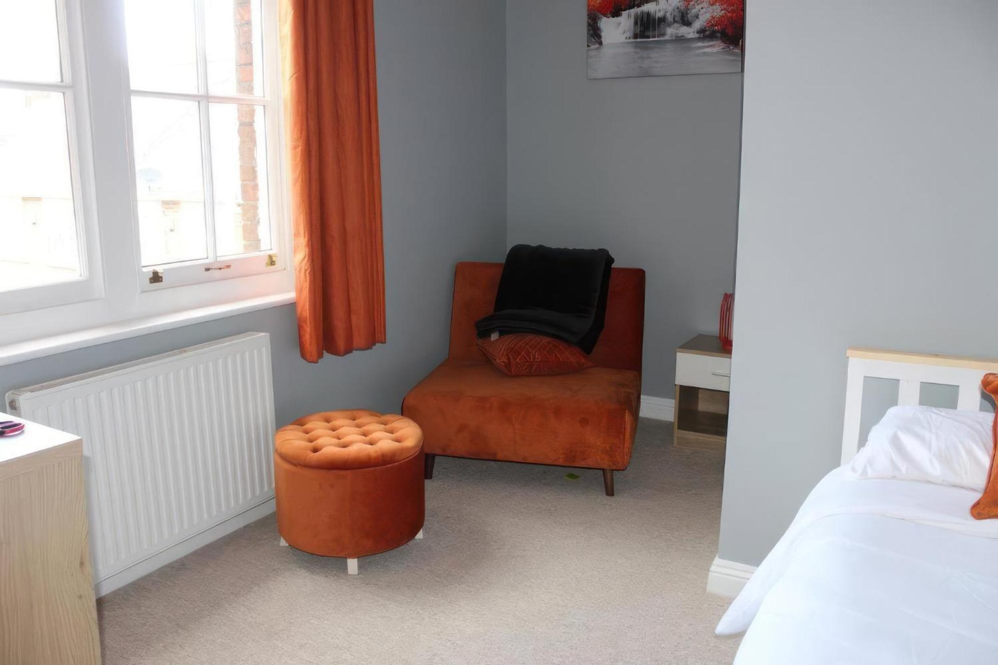 Lovely 2 Bed 2 Bath Flat With Free Parking Poole Zewnętrze zdjęcie