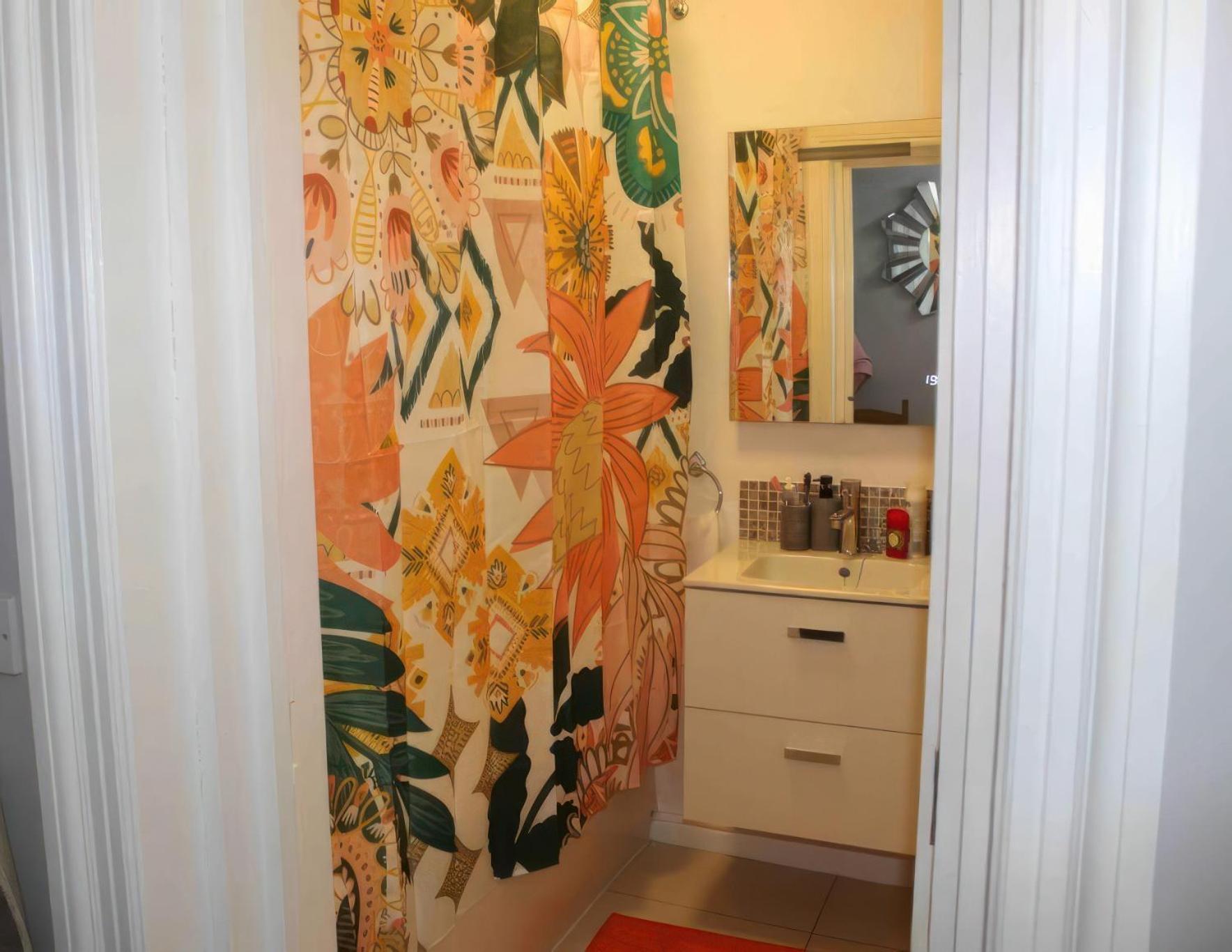 Lovely 2 Bed 2 Bath Flat With Free Parking Poole Zewnętrze zdjęcie