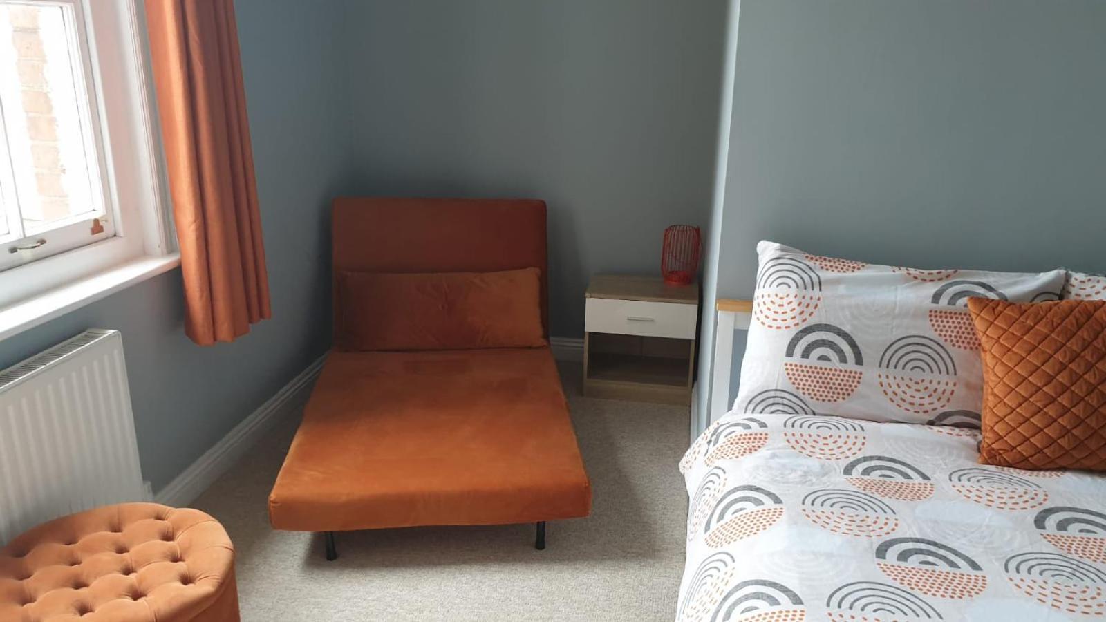 Lovely 2 Bed 2 Bath Flat With Free Parking Poole Zewnętrze zdjęcie